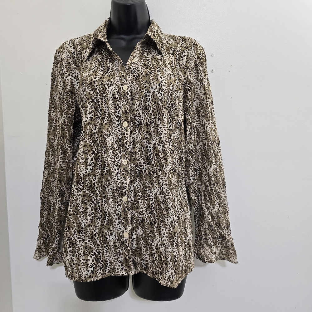 JM COLLECTION size 12 Animal Print Long Sleeve Lightweight Button Up Shirt Tan‎